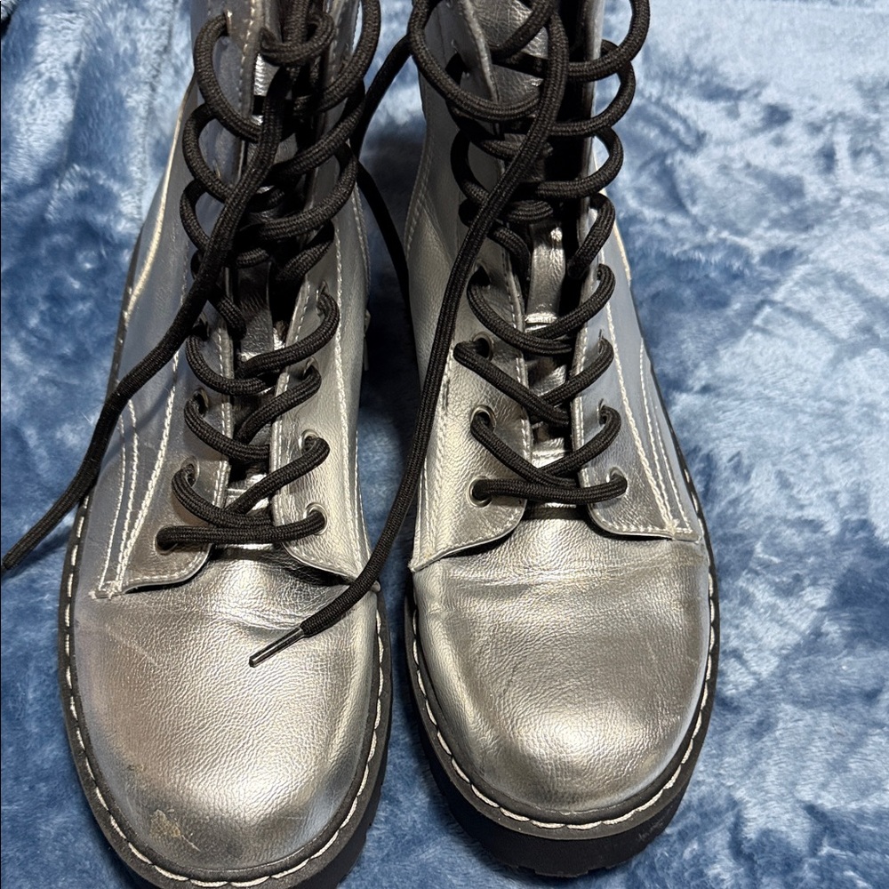 Sincerely Jules Metallic Combat Boots - Picture 6 of 7